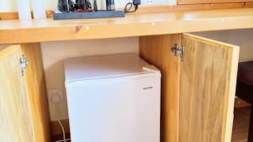 Caja de seguridad en la habitación, insonorización y wifi gratis