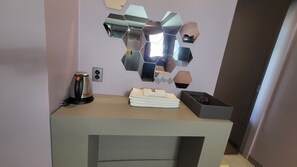 Khu vực làm việc phù hợp cho laptop 