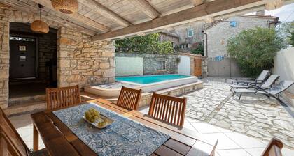 Villa Puntarina