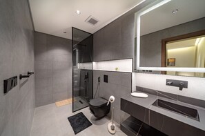 Shower, free toiletries, hair dryer, bidet - Saden T3S Alnaeem (Jeddah)