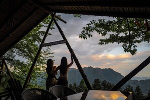 Terrace/patio - BZIKA Wonderland Retreat (Zhangjiajie)