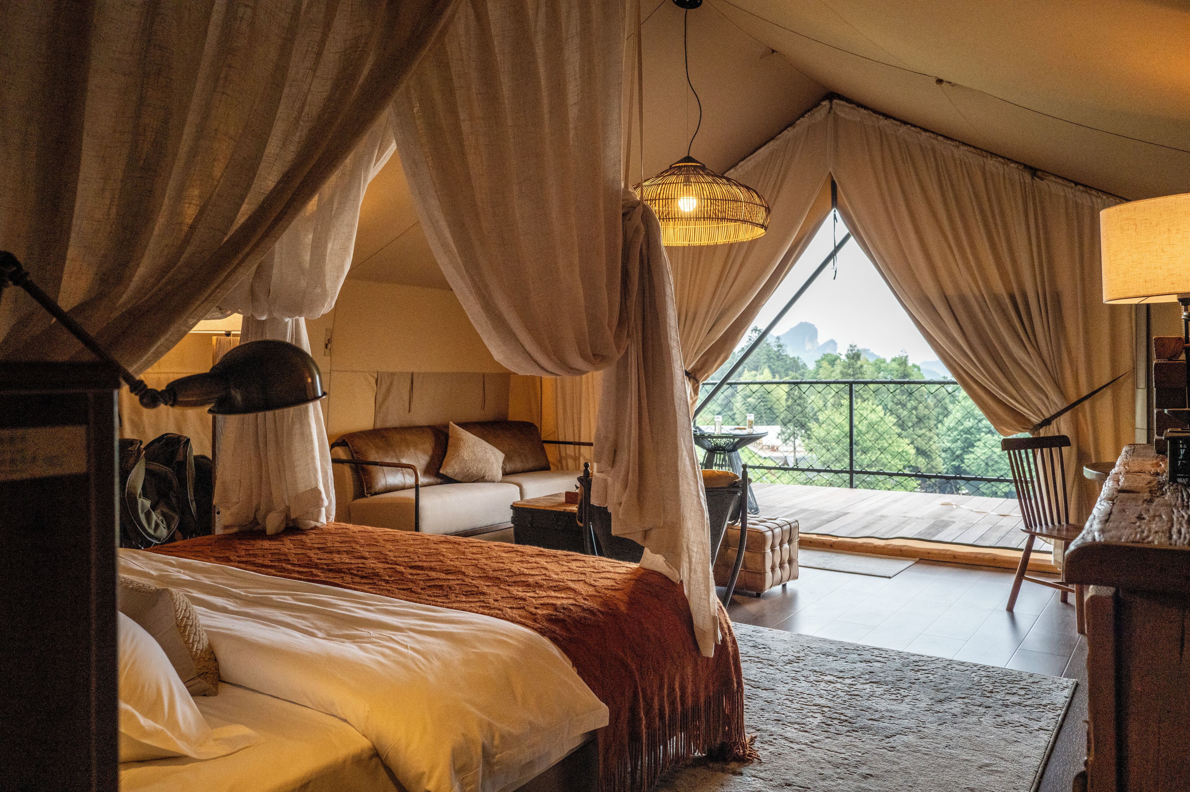 Chambre Double Luxe, 1 grand lit, salle de bains privée, vue montagne | Literie de qualité supérieure, surmatelas