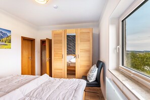 2 habitaciones, wifi gratis y ropa de cama