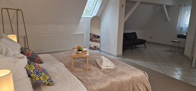 Casa de vacaciones 'Mb Homes Hechingen' con terraza privada y Wi-Fi