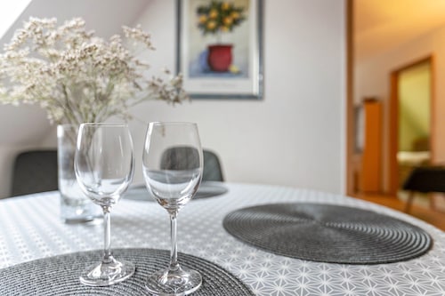 Apartment 'Ferienwohnung Weise' with Shared Garden and Wi-Fi