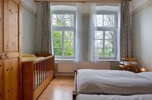 1 makuuhuone, ilmainen Wi-Fi, vuodevaatteet