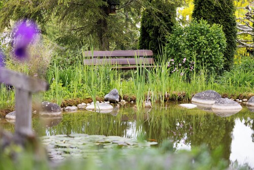 Apartamento vacacional 'Am Steinbach' con vistas a la montaña, terraza privada y Wi-Fi