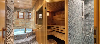 Holiday Apartment 'Am Steinbach' with Mountain View, Private Terrace and Wi-Fi