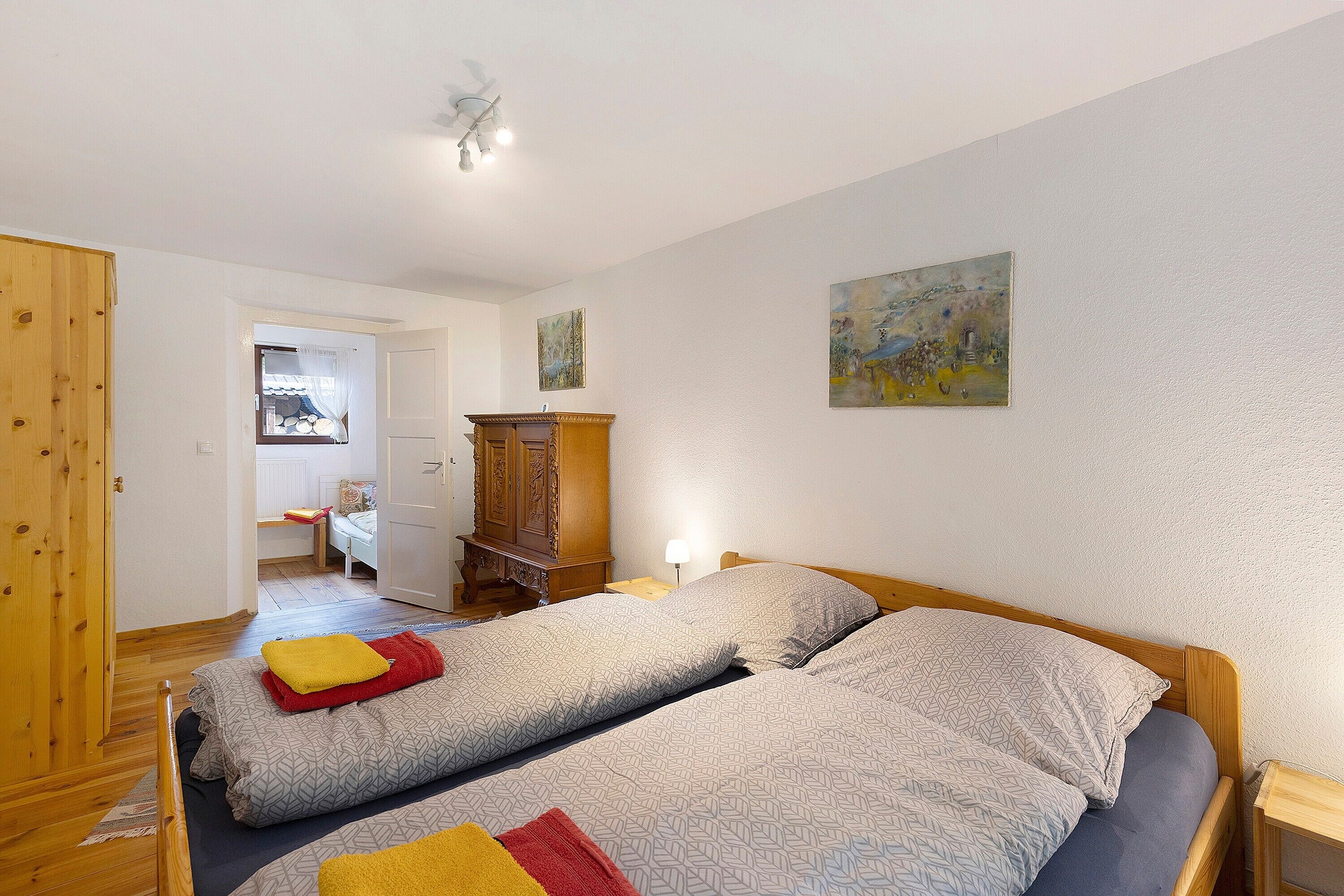 2 Schlafzimmer, Bügeleisen/Bügelbrett, Bettwäsche