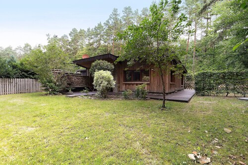Bungalow 'Urlaubsoase Am Bruchsee' with Lake View, Private Terrace and Private Garden