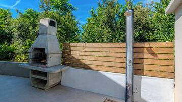 Grill-/Picknickplatz