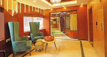 Hotel Samrat