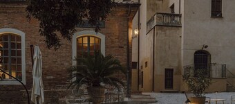 Beautiful apartment with WIFI, A/C, private pool, TV, veranda, pets allowed, close to Montepulciano