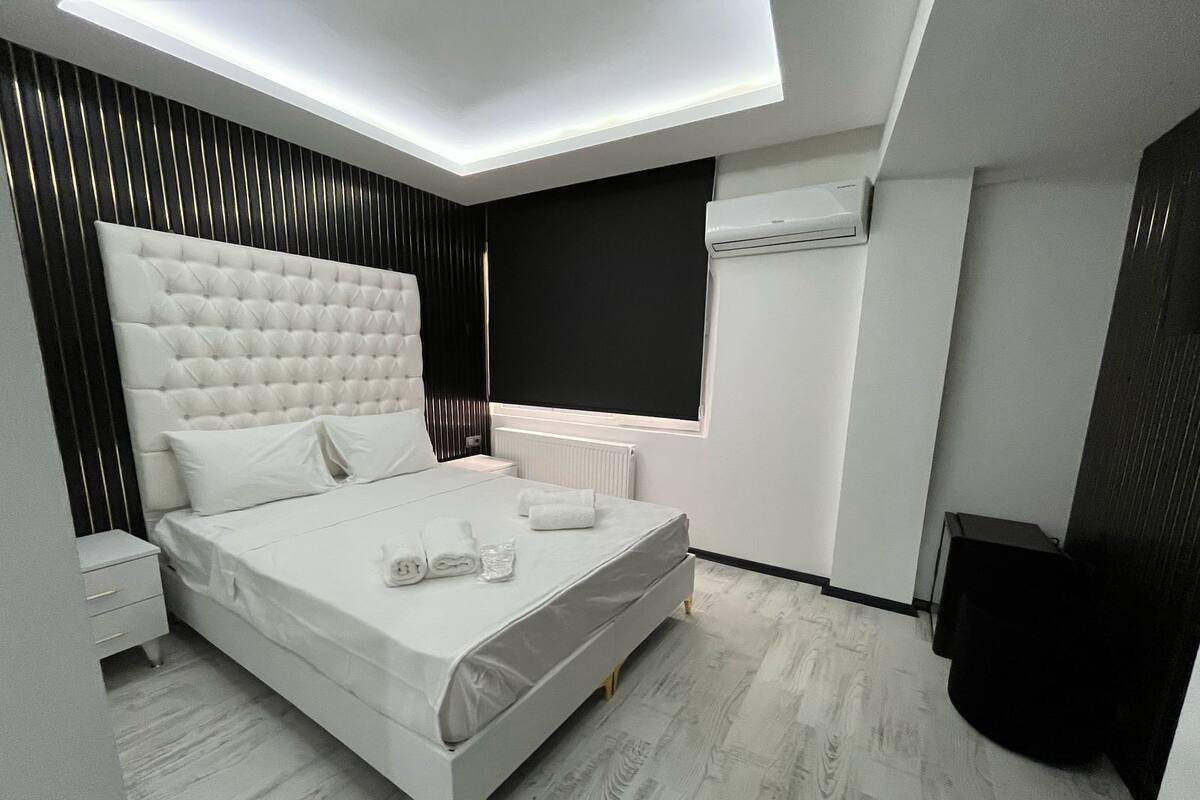 Superior Room, City View | Laptop workspace, free WiFi