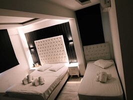 家庭房 | 笔记本电脑工作区、免费 WiFi