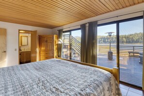 4 Schlafzimmer, Bügeleisen/Bügelbrett, Reisekinderbett, kostenloses WLAN