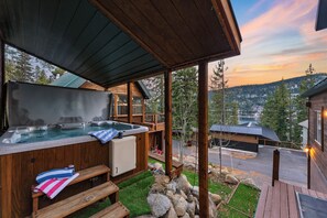 Bain à remous extérieur