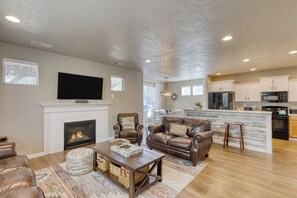 スマートテレビ、書斎 / ワークスペース