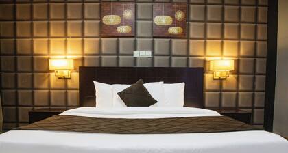 NewLand Hotels and Apartments