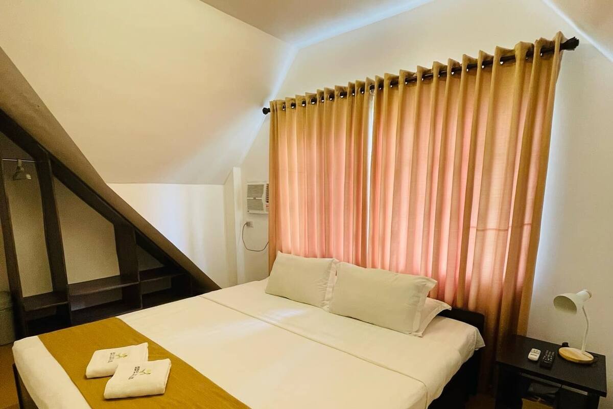 Standard Double or Twin Room, Non Smoking, Private Bathroom | Desk, laptop workspace