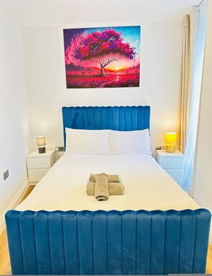 Apartment | 2 bedrooms - Gorgeous Serene Spacious Luxury Apartment 2 Bedrooms Sleeps 6 (Magherafelt)