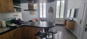 Kühlschrank, Mikrowelle, Geschirrspüler