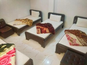 Schallisolierte Zimmer, Bügeleisen/Bügelbrett, kostenloses WLAN