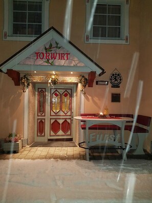 숙박 시설 정면