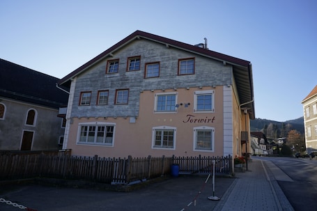 Fachada de la propiedad