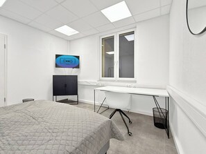 4 Schlafzimmer, Bügeleisen/Bügelbrett, WLAN, Bettwäsche