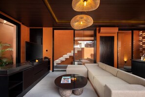 Villa estándar, 2 habitaciones, para no fumadores | Área de sala de estar | Smart TV de 50 pulgadas con canales digitales 