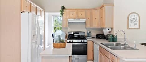 Fridge, microwave, oven, dishwasher