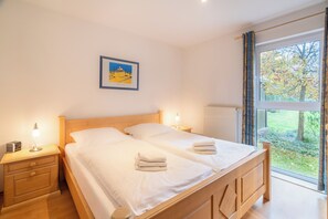 1 slaapkamer, reisbedje, beddengoed