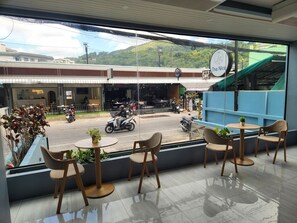 Reception - THE NICE  (Patong)