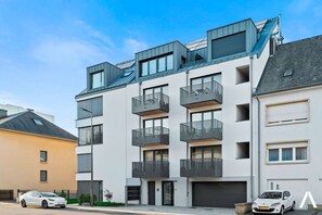 Exterior - Peaceful Coliving Retreat with Comfort & Amenities (Luxembourg)