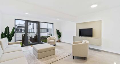 Peaceful Coliving Retreat with Comfort & Amenities