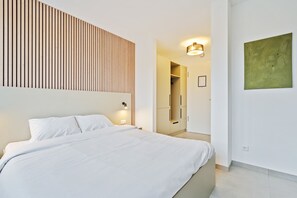 Schreibtisch, Bügeleisen/Bügelbrett, WLAN, Bettwäsche