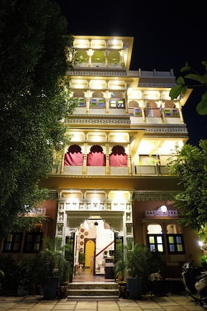 Façade de l’hébergement