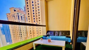 Basic Room, Balcony, City View | Balcony - Aero Vacation Homes (Dubai)