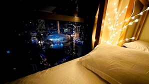 Classic Room, Marina View | Iron/ironing board (on request), WiFi (free) - Aero Vacation Homes (Dubai)