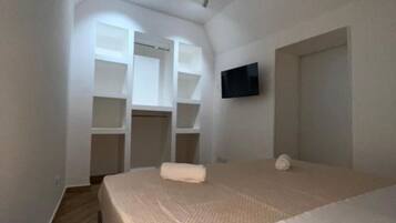 1 camera, Wi-Fi gratuito, lenzuola