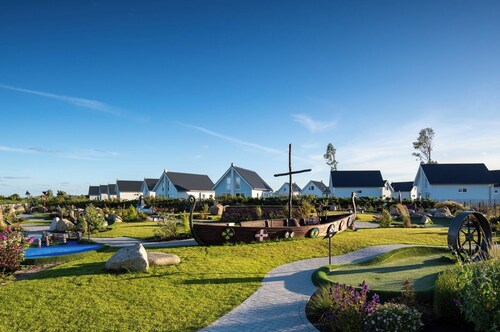 Huus Luv - Terrasse, Strandkorb, Sonnenschirm, Infrarotkabine, Kamin, Parkplatz,