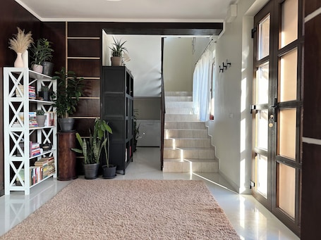 TV. Bucovina Easy Stay