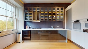 Apartment | 2 bedrooms - Prestigious 2-bedroom Property in Cadogan Square (London)