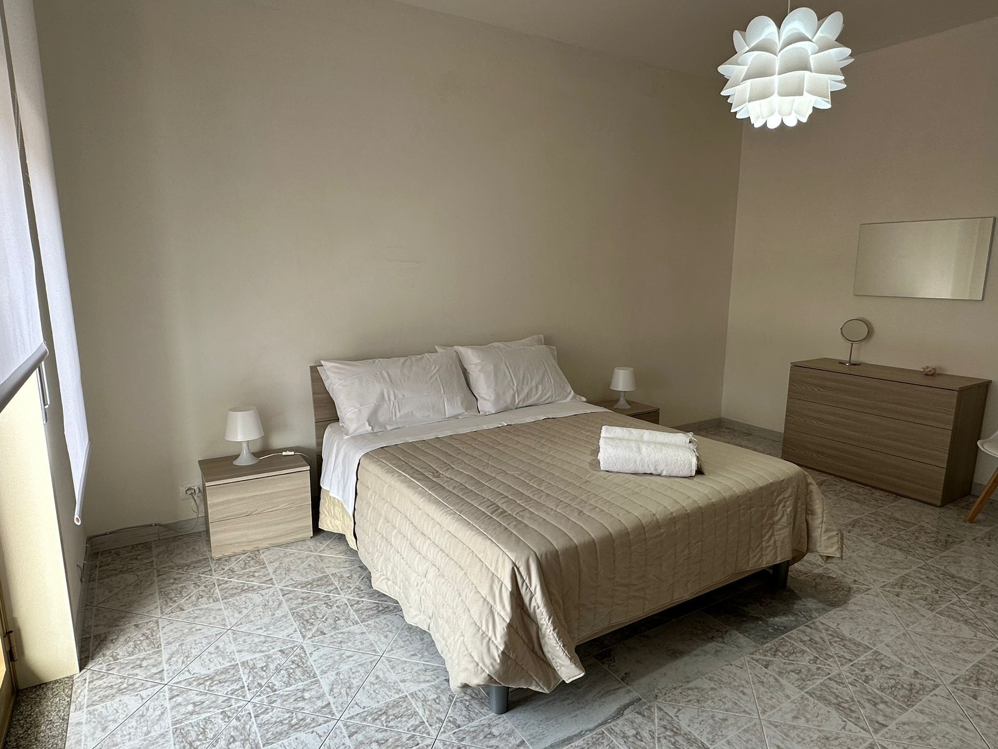 3 Schlafzimmer, Bügeleisen/Bügelbrett, Bettwäsche