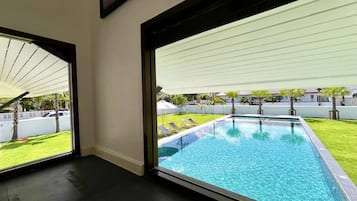 Apartamento, 3 quartos, acessível, sacada | Piscina | Piscina externa