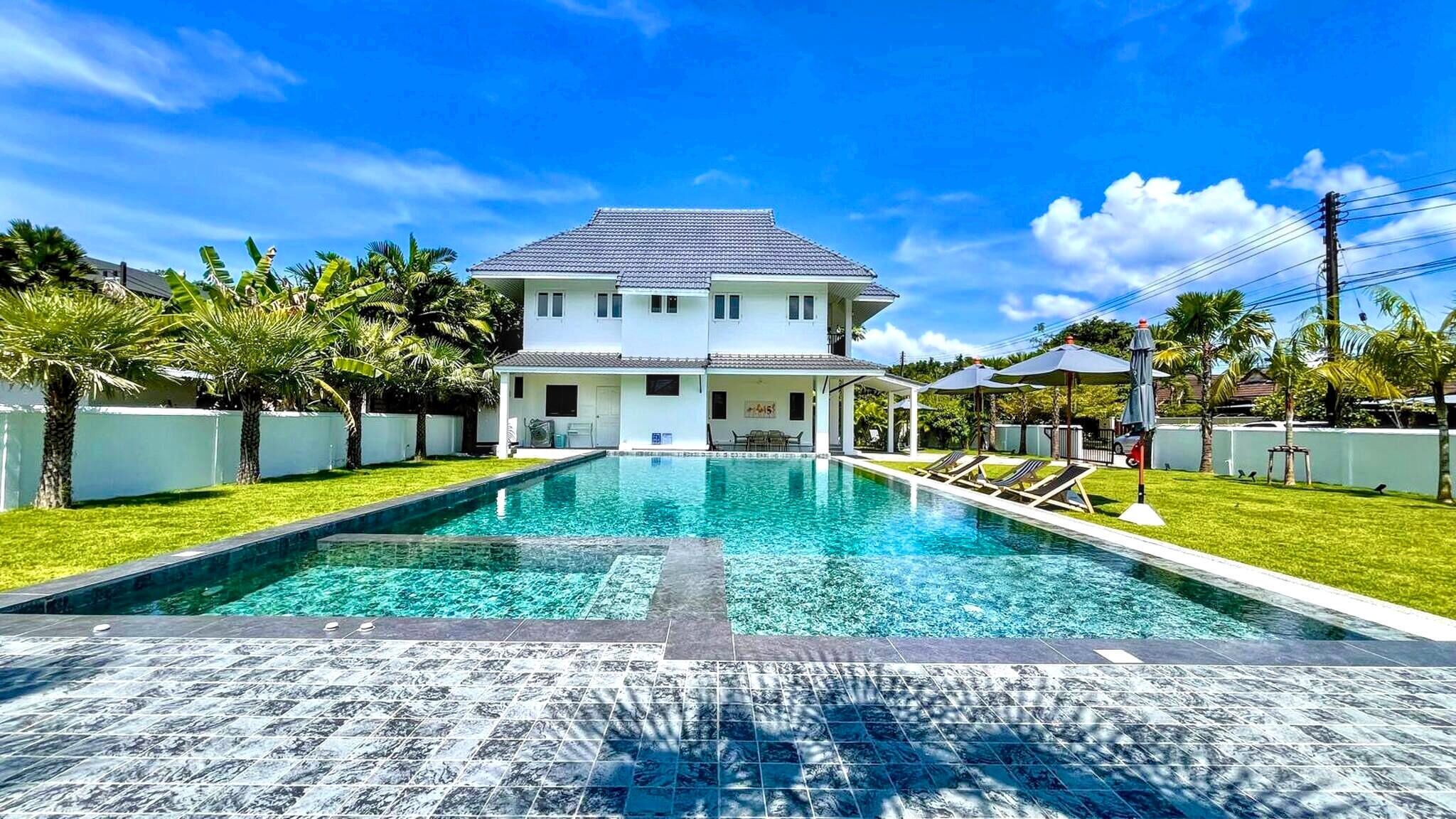 Kolam renang terbuka 