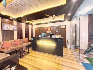 Reception - Hotel Vishla Palace In Unit of SA Brot (Tapovan)