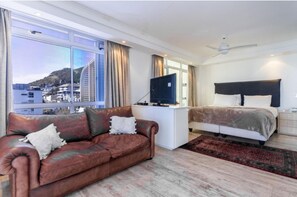 2 Schlafzimmer, Bügeleisen/Bügelbrett, Bettwäsche