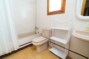 House | Bathroom